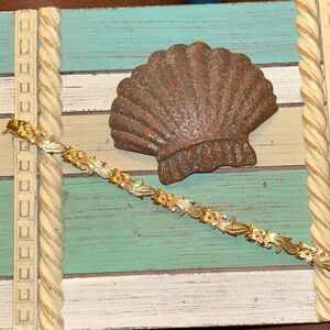 14k Rare Solid Bracelet 💫